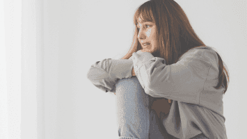 Dependencia emocional: señales frecuentes y cómo pedir ayuda